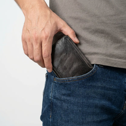 Caldwell - Modern Passport Wallet